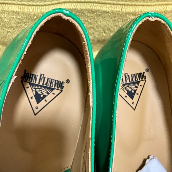 *NEW* 2024 Fluevog Stop It SOSTA Mary Janes, Green Patent, Size 9! GORGEOUS! - Picture 9 of 12